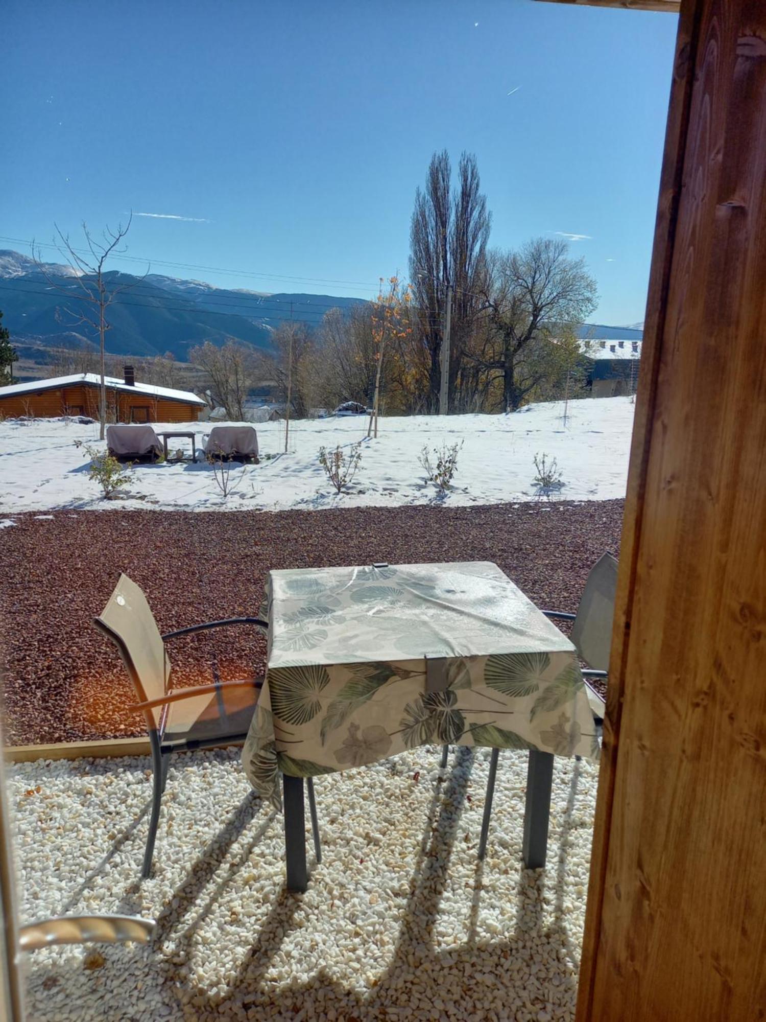 Eco-Logis Des Cabris Lägenhet Font-Romeu-Odeillo-Via Exteriör bild